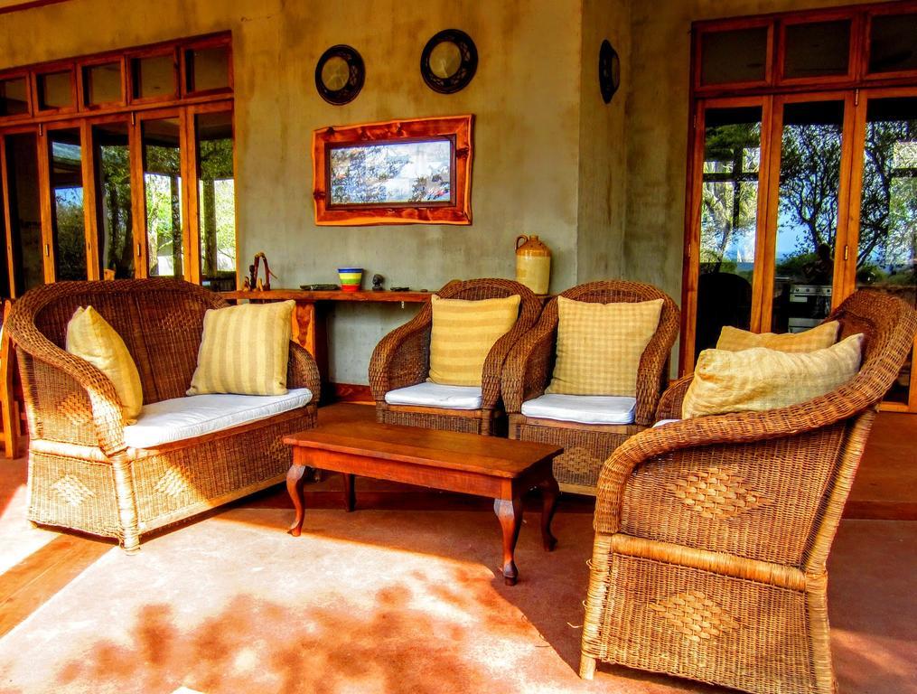 Chumbi Bush House Villa ฮลูฮลูเว ห้อง รูปภาพ