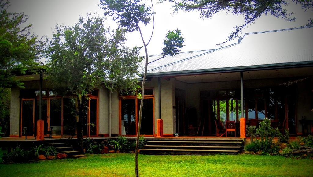 Chumbi Bush House Villa ฮลูฮลูเว ห้อง รูปภาพ